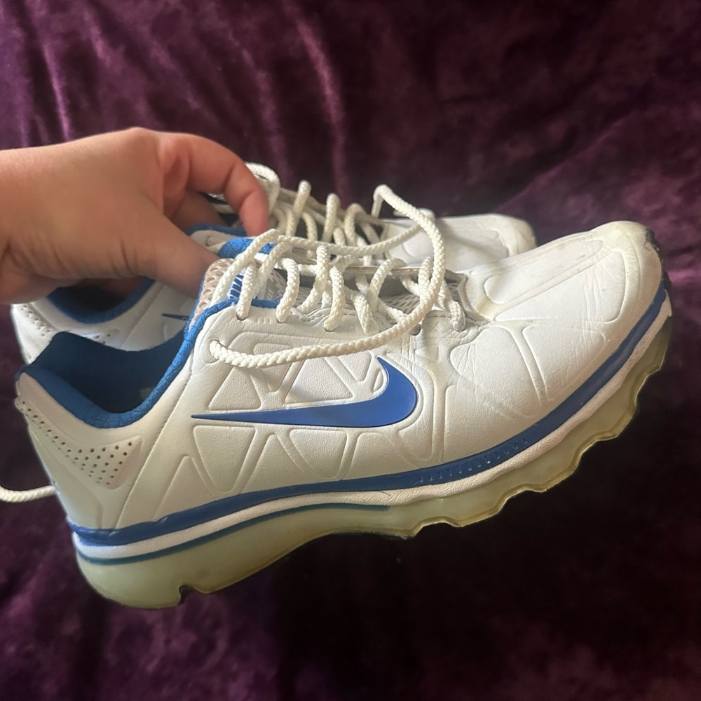 Nike White and Blue Sneakers